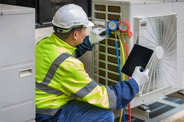 Professional Ductwork Repair technician working in Trimble, MO